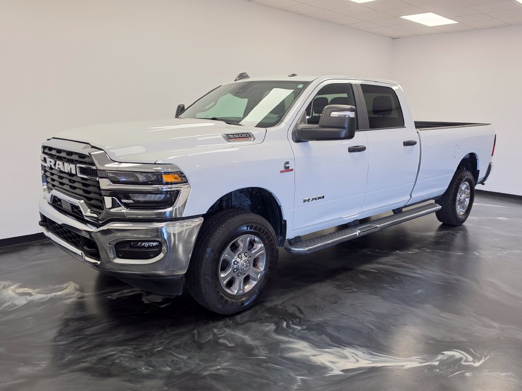 Used 2026 RAM 3500 Big Horn AWD/4WD image 21