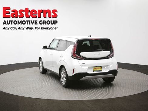 Used 2024 Kia Soul LX w/ Option Group 015 image 62