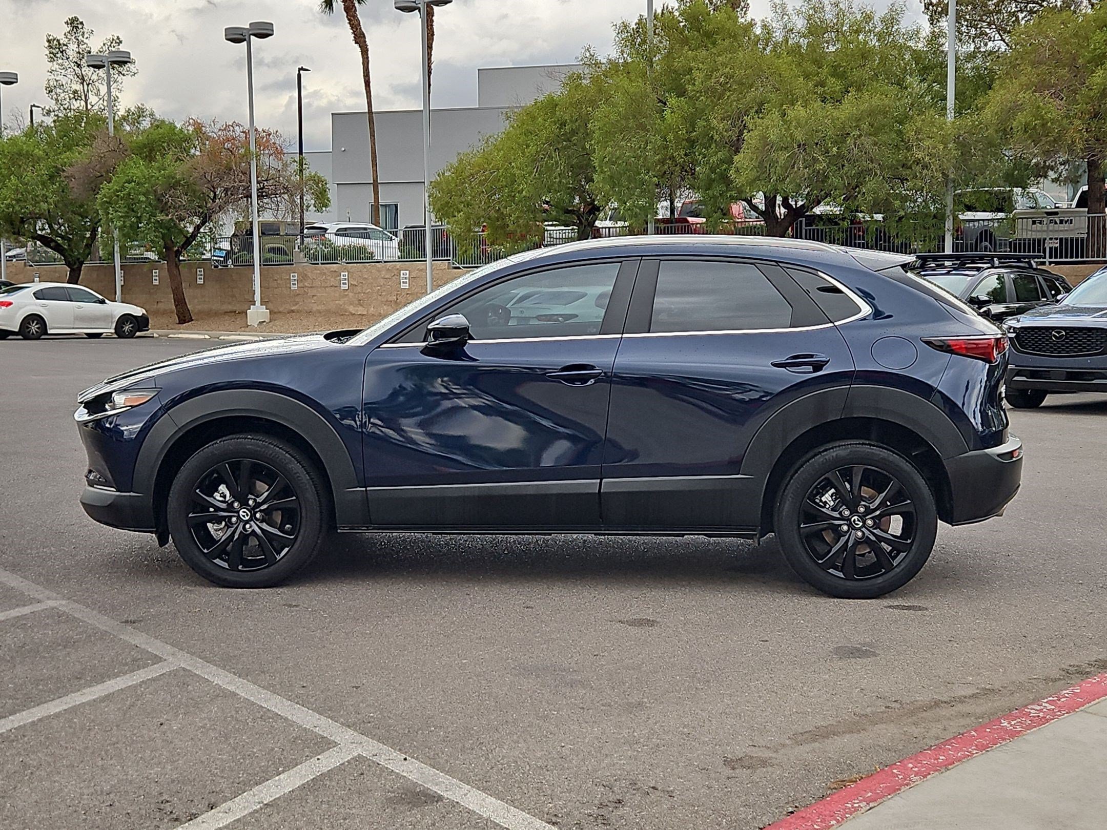 Certified 2025 MAZDA CX-30 AWD 2.5 S w/ Select Sport Pkg image 2