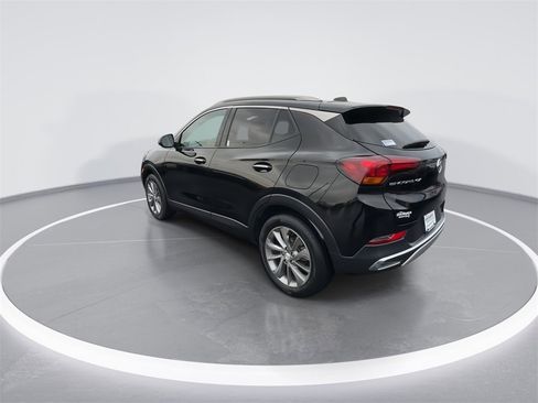 Used 2022 Buick Encore GX Essence w/ Experience Buick Package image 6