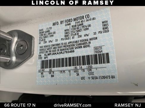 Used 2024 Lincoln Nautilus Reserve w/ Equipment Group 202A image 28