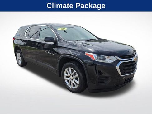 Used 2021 Chevrolet Traverse LS FWD image 7