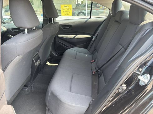 Used 2025 Toyota Corolla LE FWD image 20