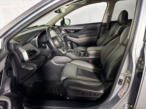 Used 2020 Subaru Outback Onyx Edition XT AWD/4WD image 11