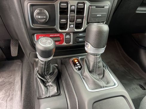 Certified 2025 Jeep Wrangler Unlimited Sport S 4xe image 16