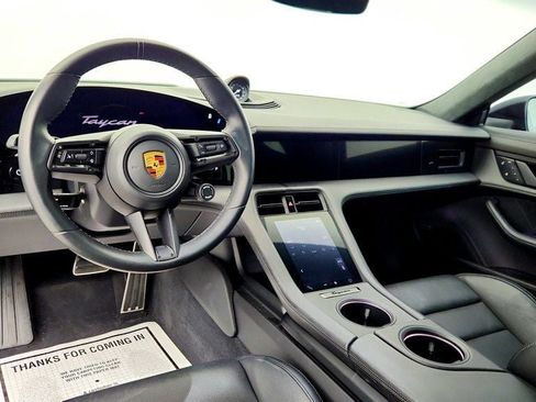 Used 2022 Porsche Taycan GTS image 13