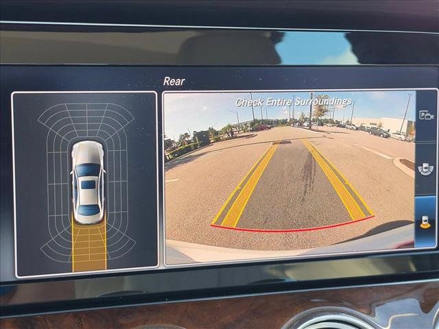 Used 2018 Mercedes-Benz E 400 4MATIC Sedan image 14