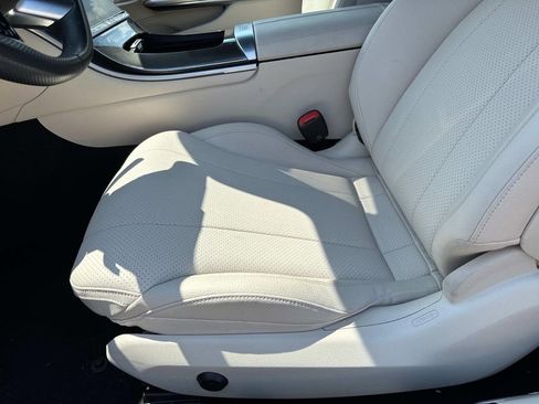 Used 2024 Mercedes-Benz CLE 300 4MATIC Coupe image 17