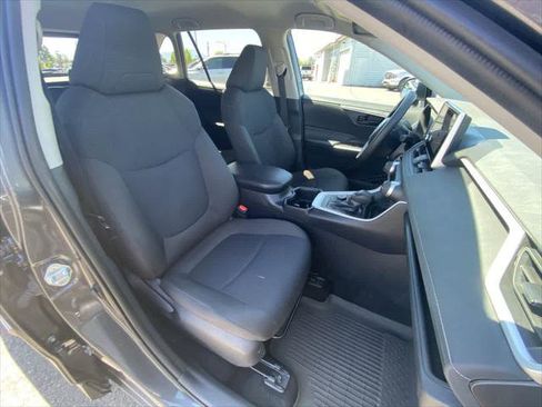 Certified 2024 Toyota RAV4 LE AWD/4WD image 23
