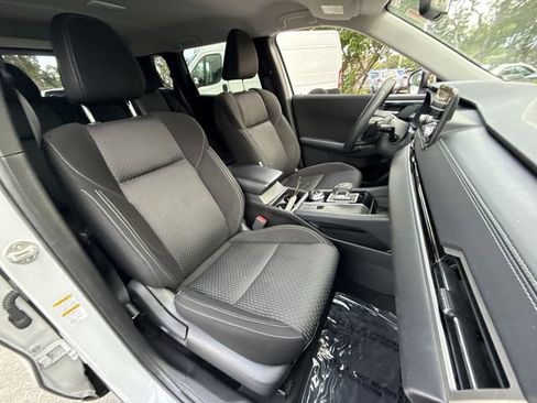 Used 2022 Mitsubishi Outlander ES AWD/4WD image 25