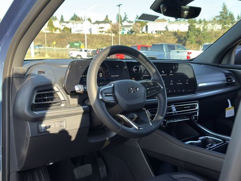 New 2026 Chevrolet Traverse LT w/ Midnight/Sport Edition image 12