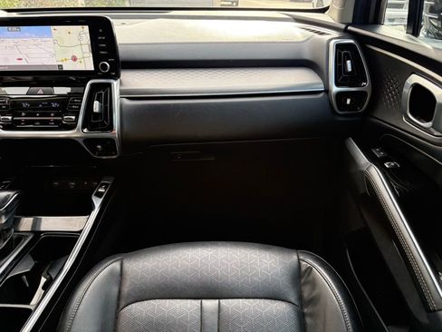 Used 2022 Kia Sorento SX image 7