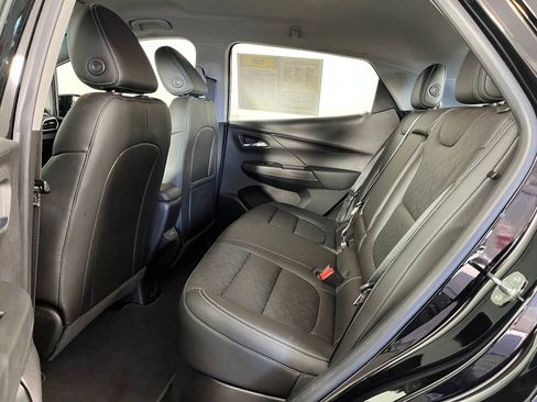 Used 2022 Chevrolet Bolt LT w/ Infotainment Package image 13