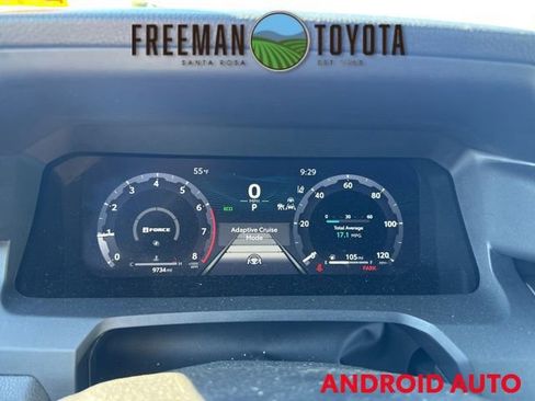 Used 2025 Toyota Tacoma TRD Sport w/ TRD Sport Premium Package image 8