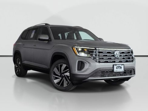 New 2026 Volkswagen Atlas SEL AWD/4WD image 1