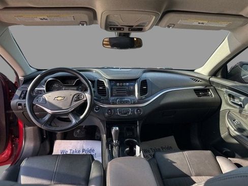 Used 2018 Chevrolet Impala LT image 3