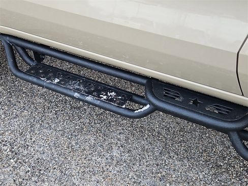 Certified 2024 Chevrolet Colorado ZR2 image 21