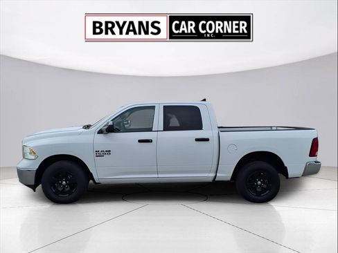 Used 2023 RAM 1500 Classic SLT w/ Trailer & Traction Group image 17