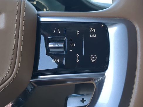 Certified 2023 Land Rover Range Rover Long Wheelbase Autobiography image 26