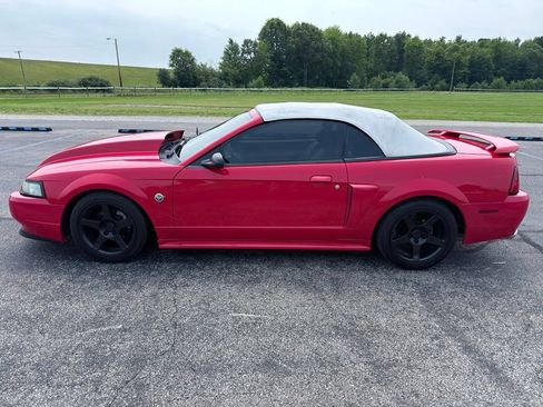 Used 2004 Ford Mustang GT RWD image 14