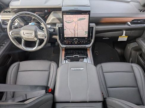 New 2026 GMC Yukon Denali w/ Denali Reserve Package image 15