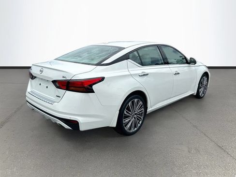 Used 2023 Nissan Altima 2.5 SL AWD/4WD image 28