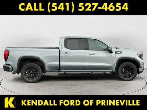 Used 2025 GMC Sierra 1500 Elevation w/ Elevation Premium Package image 6