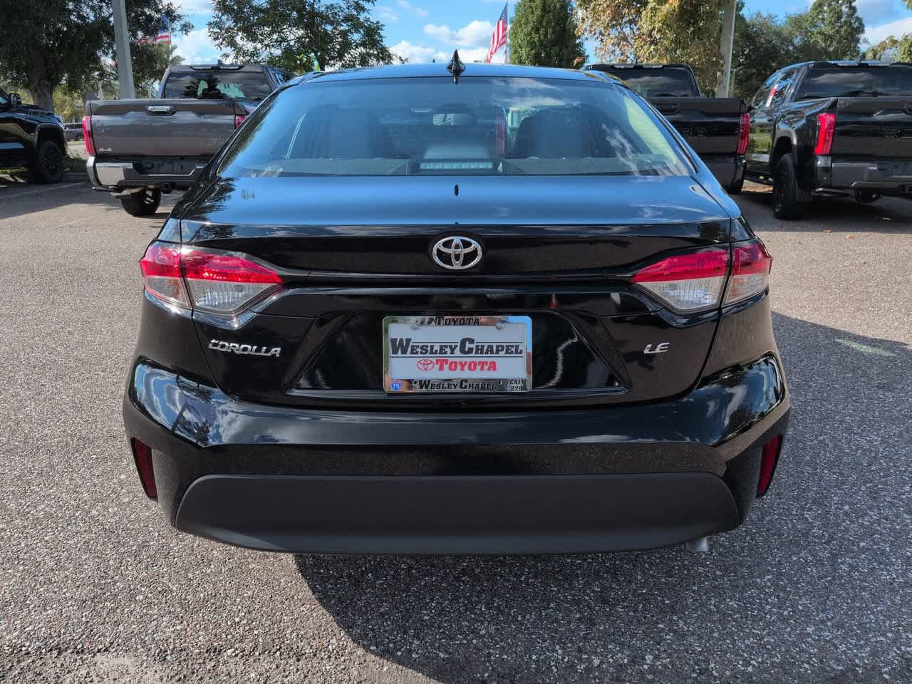 Certified 2026 Toyota Corolla LE FWD image 5