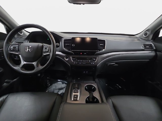 Used 2025 Honda Ridgeline RTL image 10