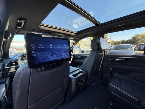 New 2026 Chevrolet Tahoe Premier image 23