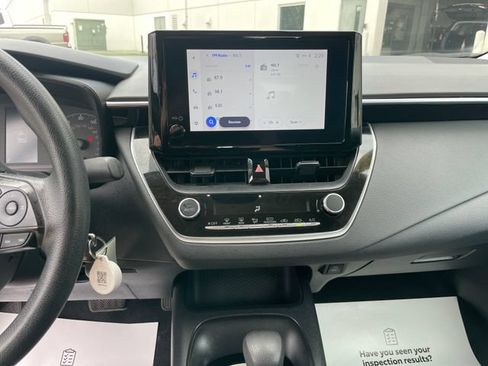 Used 2024 Toyota Corolla LE FWD image 19
