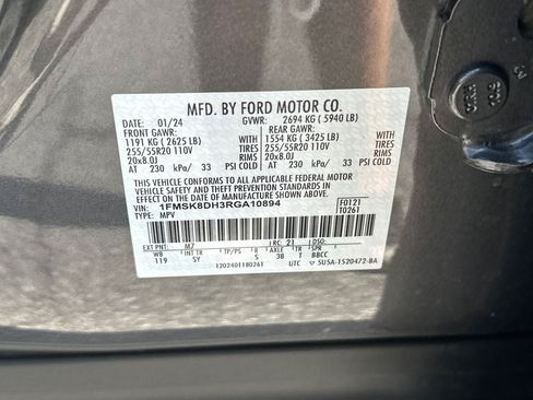 Certified 2024 Ford Explorer XLT w/ Equipment Group 202A AWD/4WD image 36