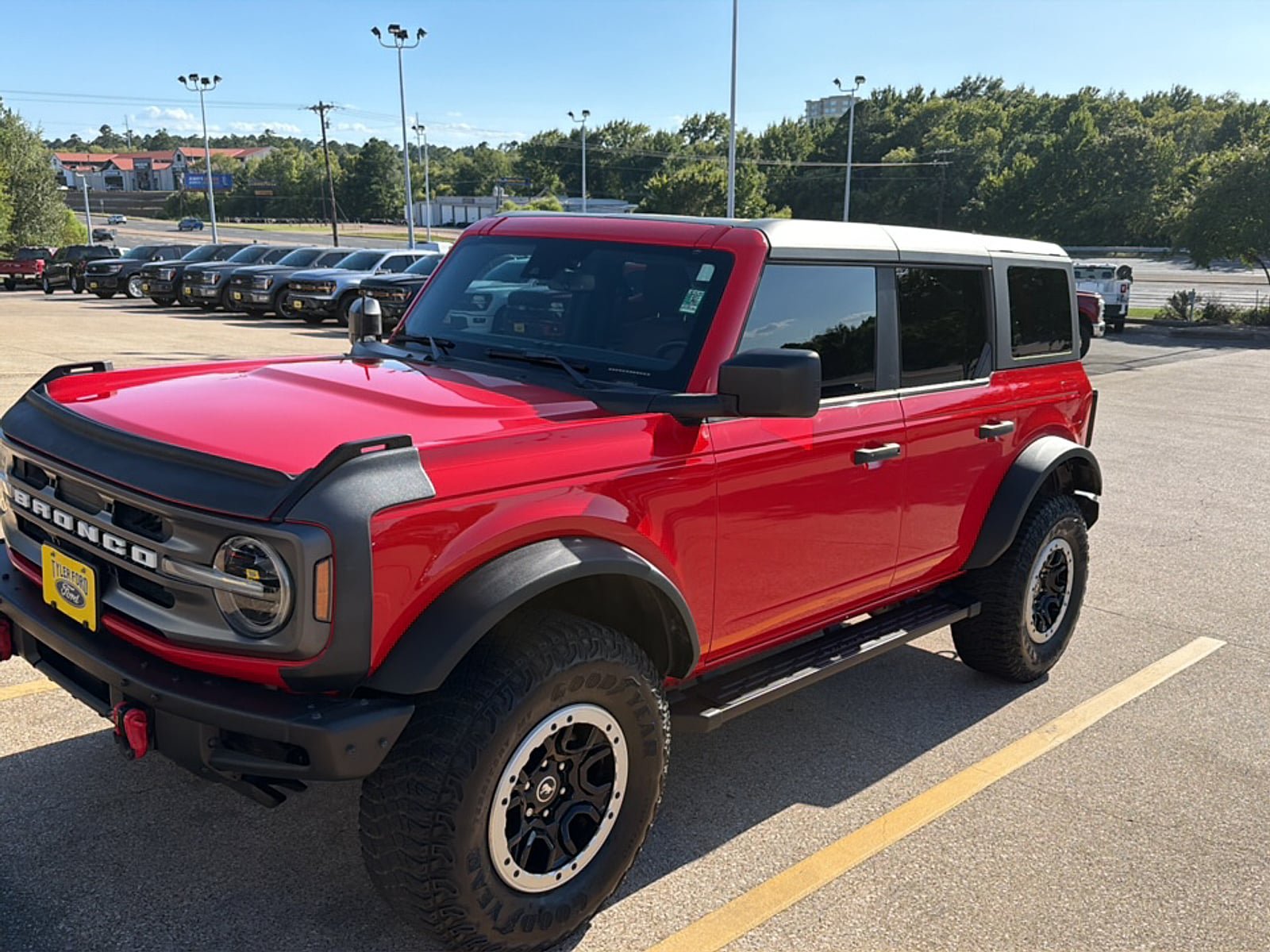 Used 2022 Ford Bronco Big Bend w/ Sasquatch Package AWD/4WD image 36