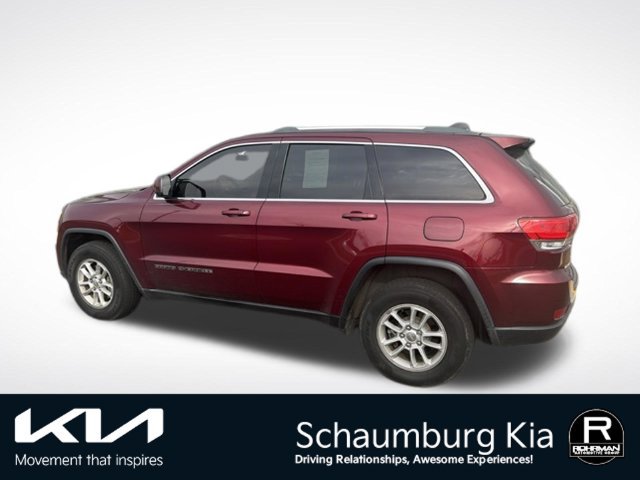 Used 2018 Jeep Grand Cherokee Laredo AWD/4WD image 9