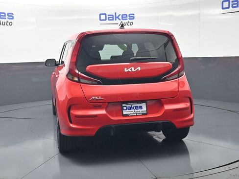Used 2022 Kia Soul GT-Line FWD image 7