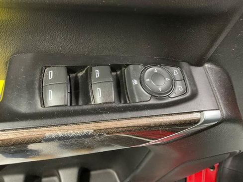 Used 2019 Chevrolet Silverado 1500 LT w/ All-Star Edition AWD/4WD image 12