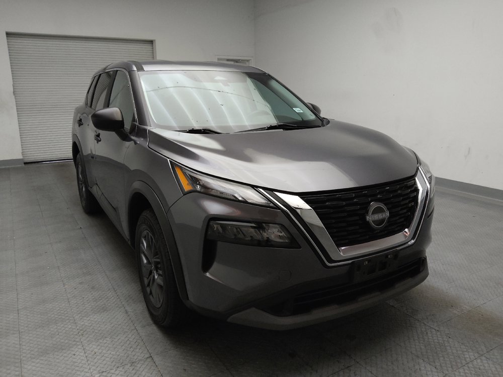 Used 2023 Nissan Rogue S FWD image 14