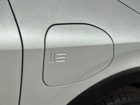 New 2026 Nissan Leaf SV+ image 7