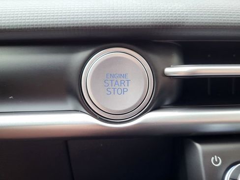 New 2026 Hyundai Tucson SE image 17