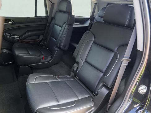 Used 2018 GMC Yukon SLT w/ HD Trailering Package RWD image 28