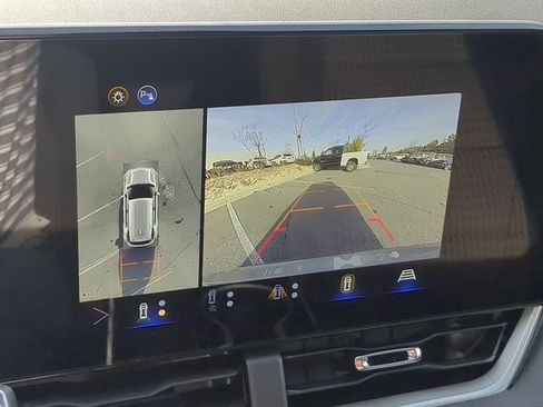 New 2026 Chevrolet Equinox LT w/ Safety and Technology Package image 32