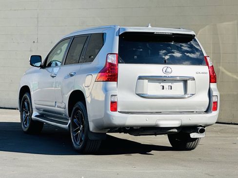 Used 2013 Lexus GX 460 w/ Comfort Plus Pkg AWD/4WD image 5