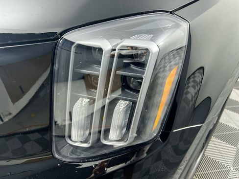 New 2025 Kia Telluride EX w/ EX Captain's Chair Package image 11