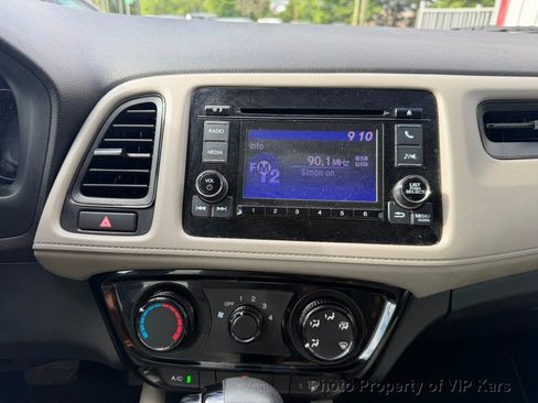 Used 2022 Honda HR-V LX image 21