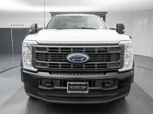 New 2026 Ford F450 XL image 3