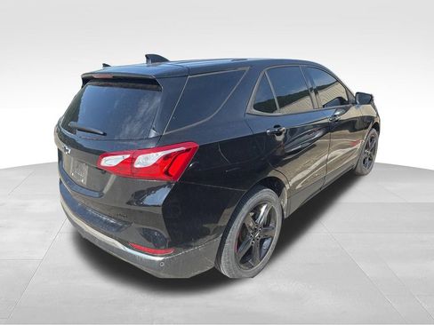 Used 2019 Chevrolet Equinox LT AWD/4WD image 2