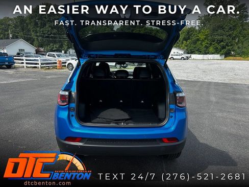 Used 2025 Jeep Compass Limited AWD/4WD image 31