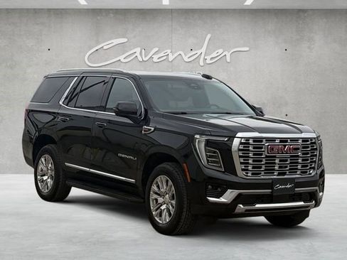 Certified 2025 GMC Yukon Denali AWD/4WD image 2