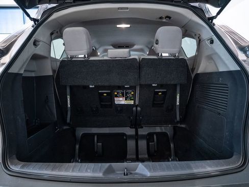 Certified 2024 Toyota Sienna LE image 36