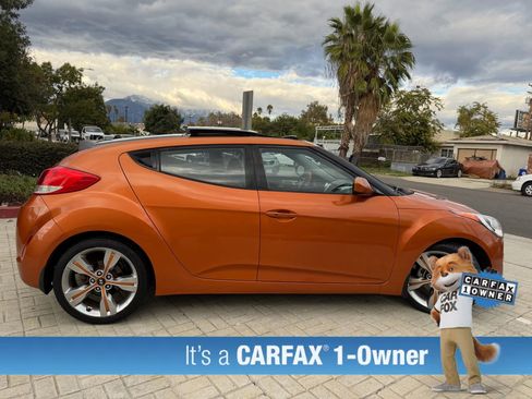 Used 2012 Hyundai Veloster w/ Style Pkg image 15